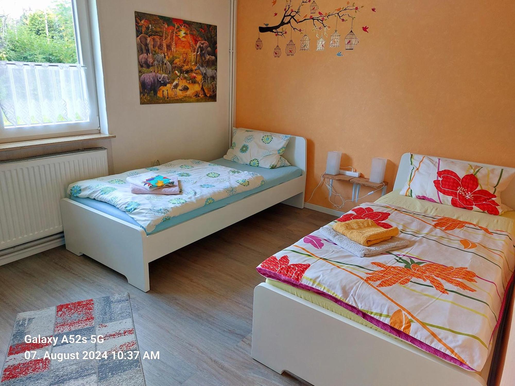 Ferienhaus Kunterbunt ฮิตซาคเคอร์ ภายนอก รูปภาพ
